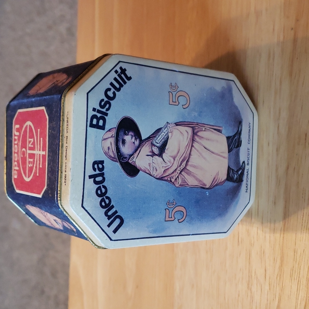 Vintage Uneeda Biscuit Tin Can